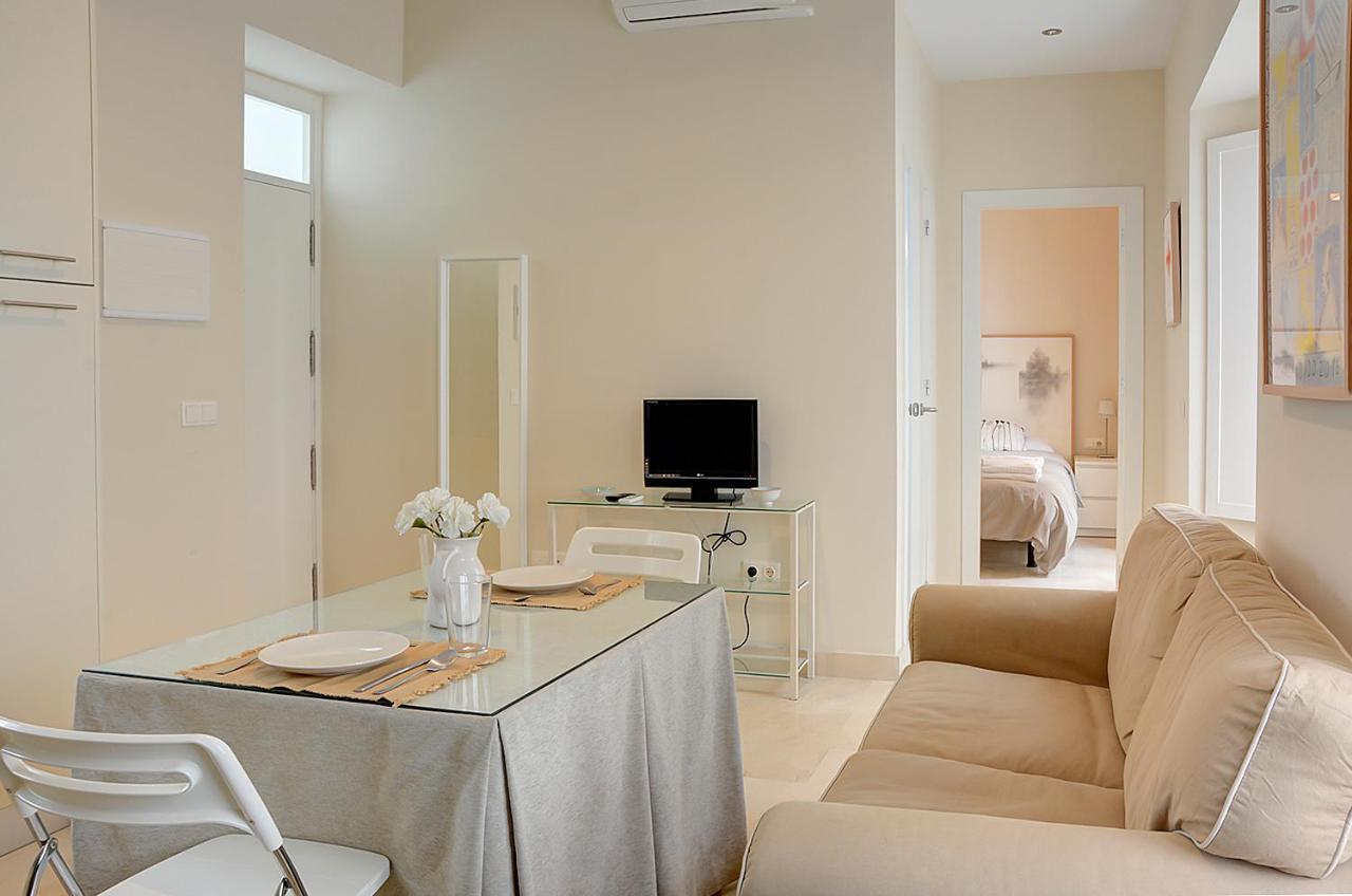 Apartamento Centro San Luis Siviglia Esterno foto